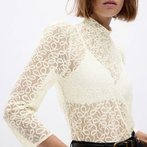 NWT Crochet Laced Mockneck Blouse, Sz M - Picture 1 of 5